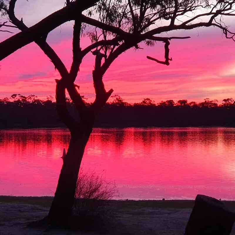 Mallee Sunset over Green Lake 